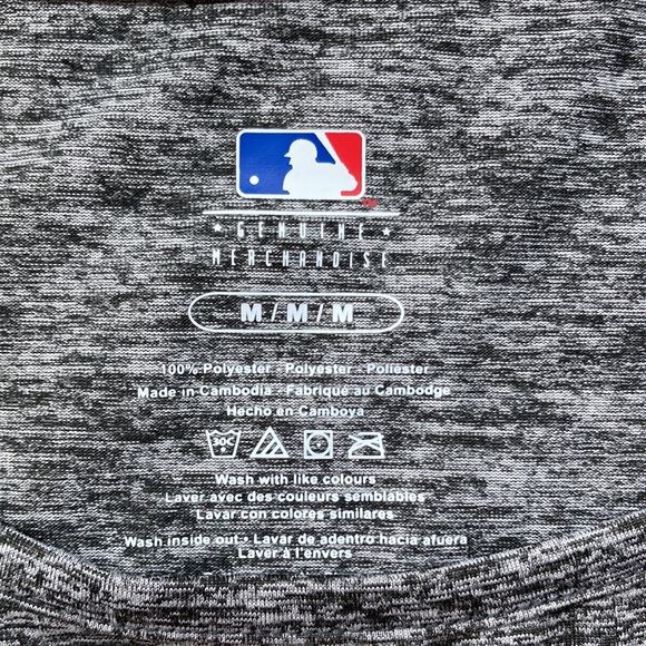 Shirt - Picture 4 of 4